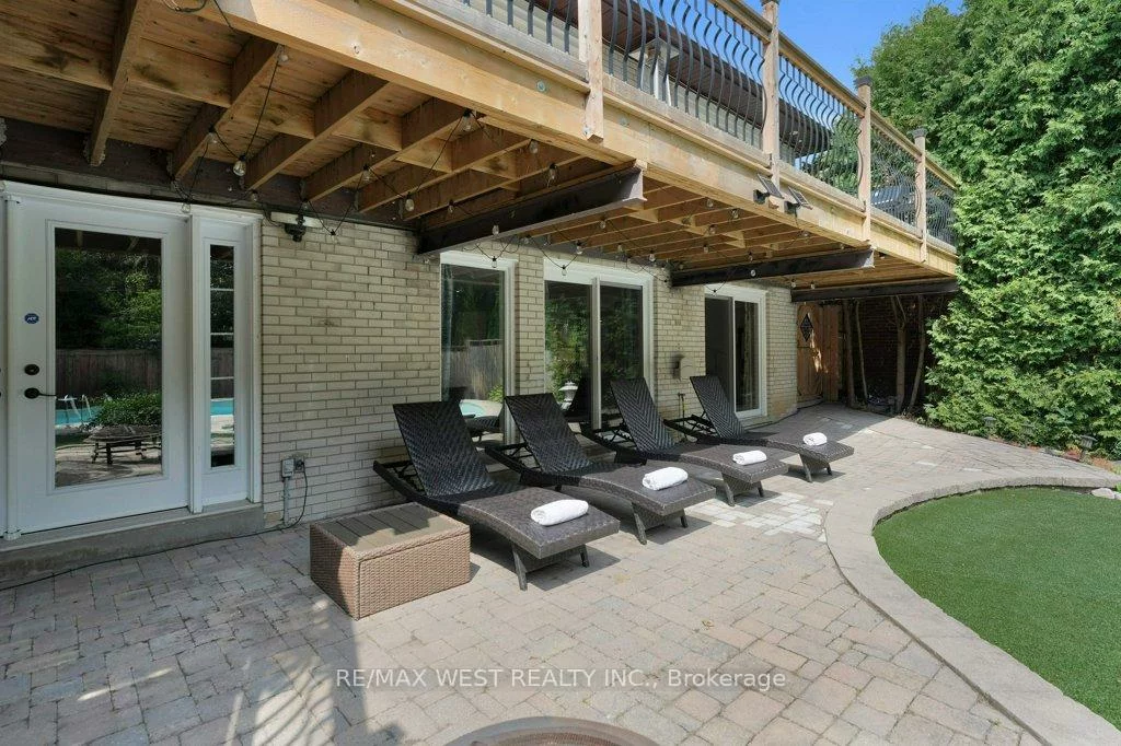 151, Brahms, Hillcrest Village, Toronto