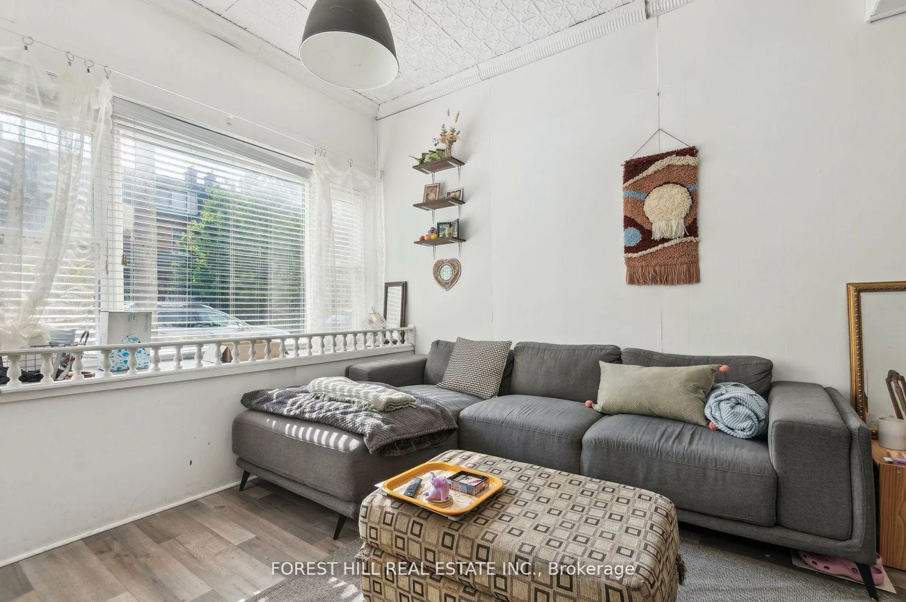 625, Crawford, Palmerston-Little Italy, Toronto