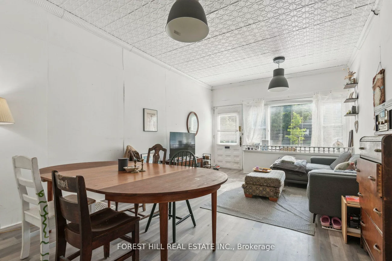 625, Crawford, Palmerston-Little Italy, Toronto