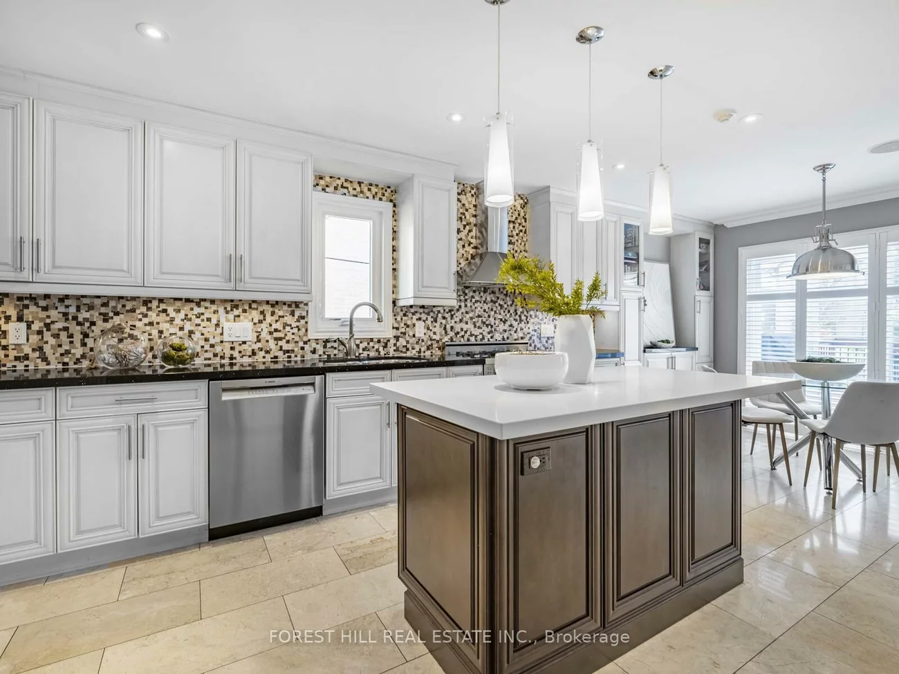 481, Cranbrooke, Bedford Park-Nortown, Toronto