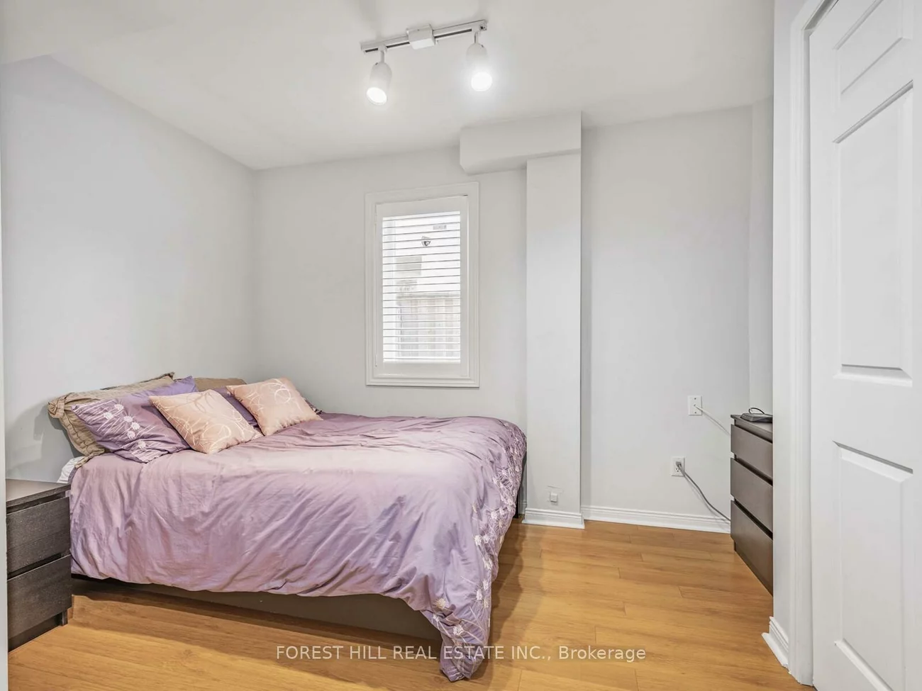 481, Cranbrooke, Bedford Park-Nortown, Toronto