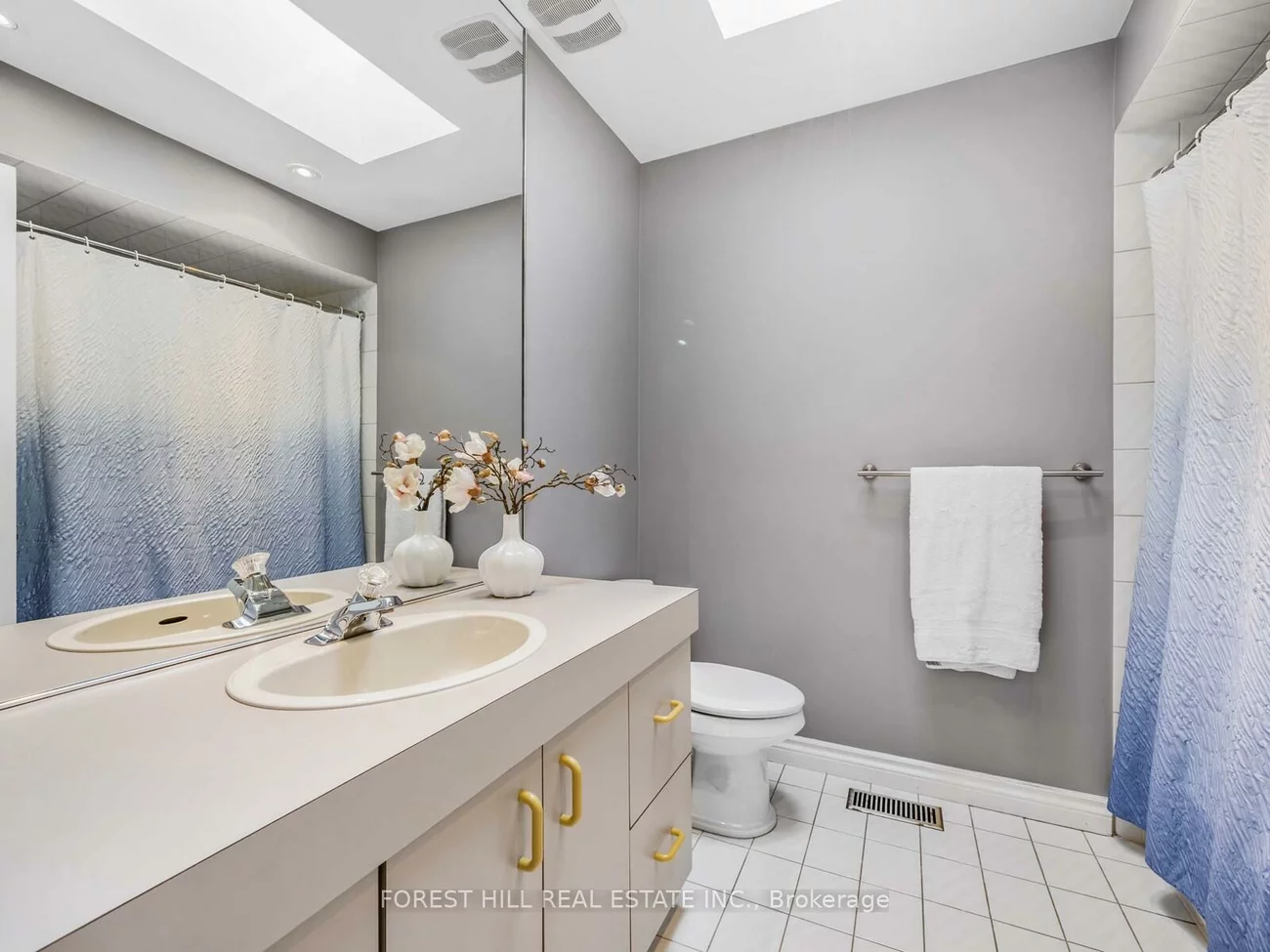 481, Cranbrooke, Bedford Park-Nortown, Toronto