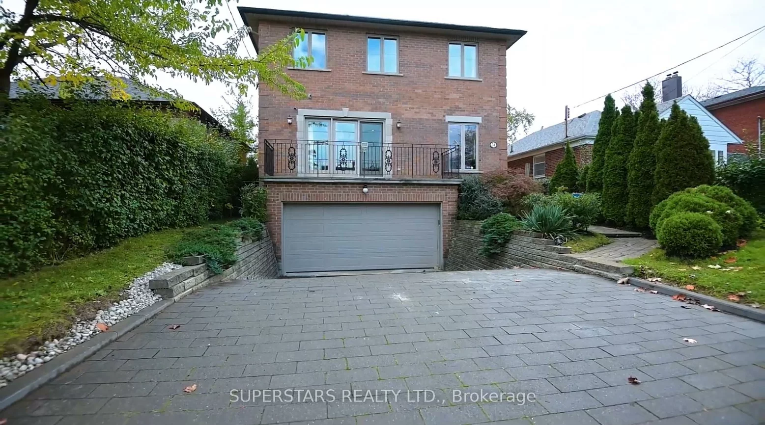 51, Abitibi, Newtonbrook East, Toronto