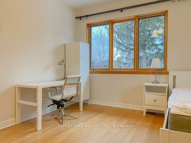 51, Abitibi, Newtonbrook East, Toronto