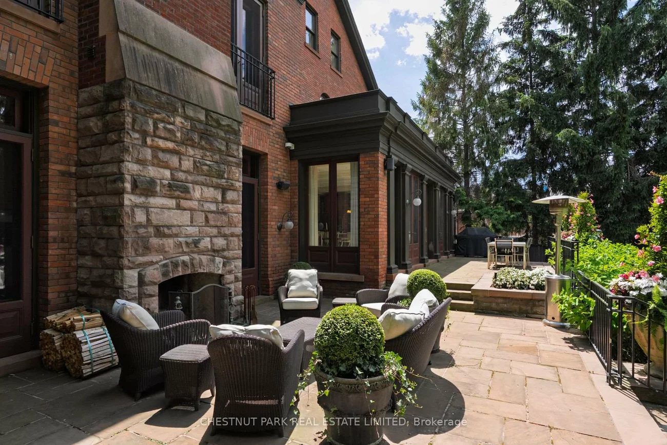 20, Elm, Rosedale-Moore Park, Toronto
