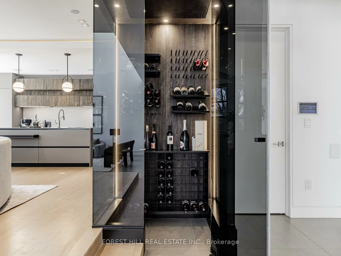 77, Risebrough, Newtonbrook East, Toronto