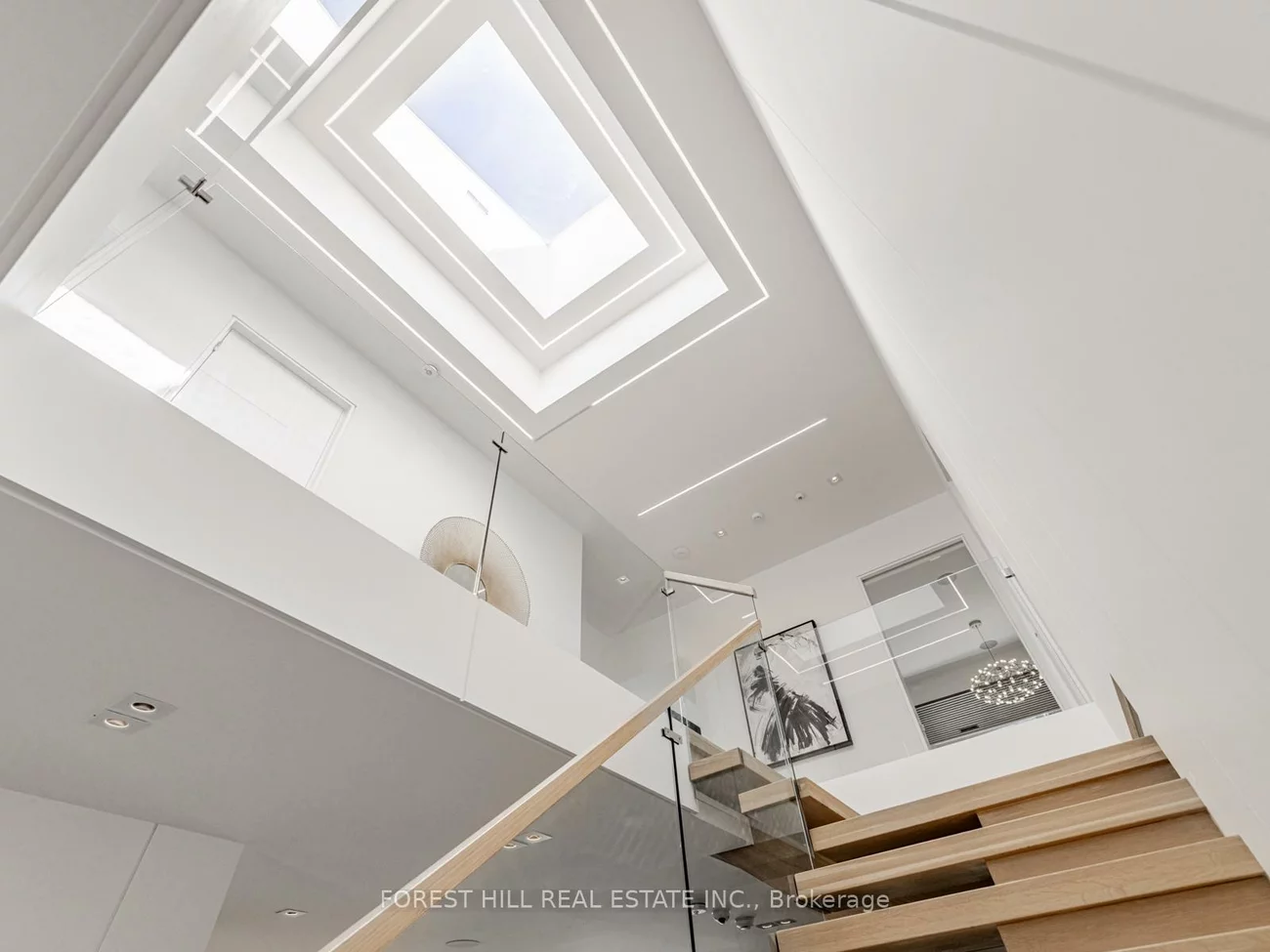 77, Risebrough, Newtonbrook East, Toronto