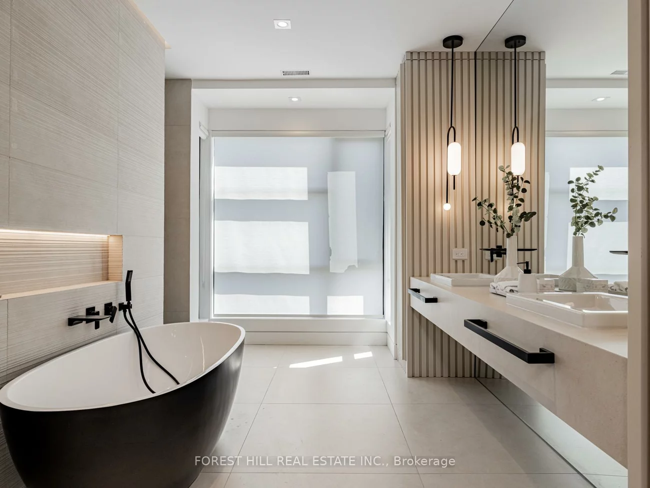77, Risebrough, Newtonbrook East, Toronto