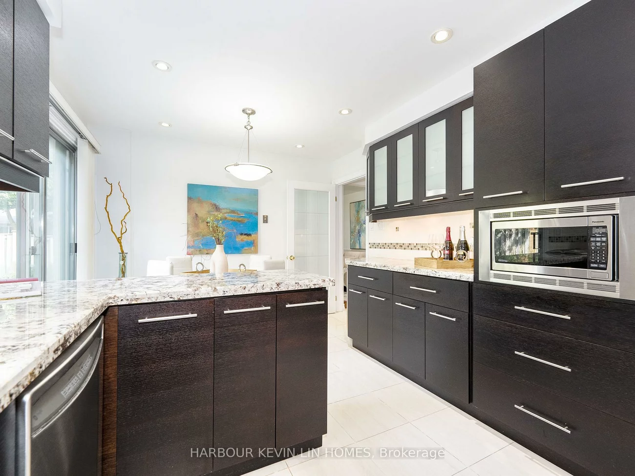 18, Whitman, Newtonbrook East, Toronto