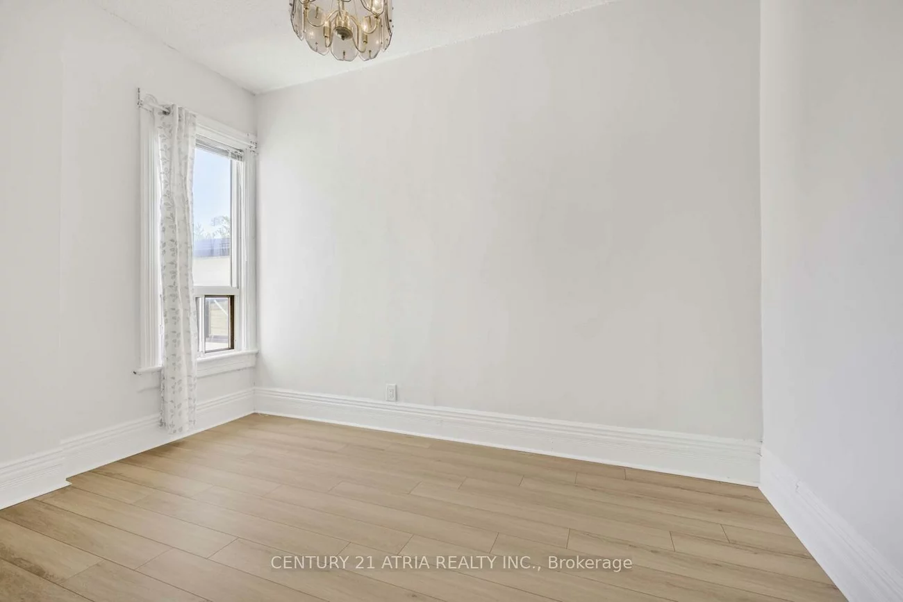 81, Montrose, Trinity-Bellwoods, Toronto
