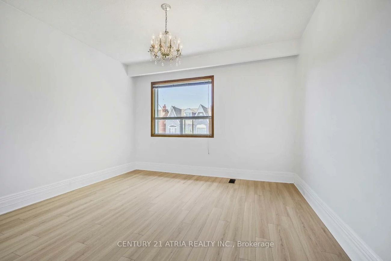 81, Montrose, Trinity-Bellwoods, Toronto