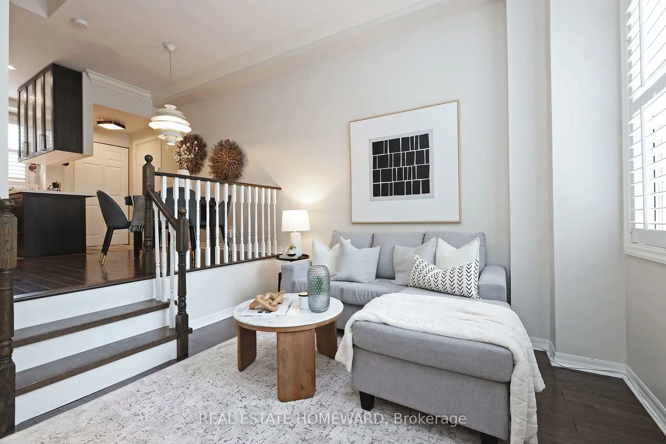 6, Wellesley, Cabbagetown-South St. James Town, Toronto