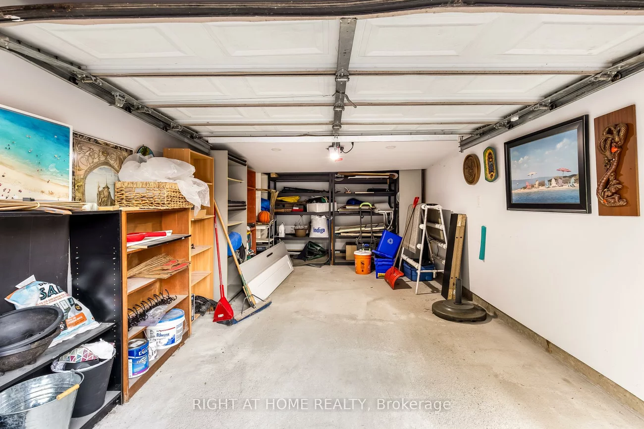 377, Lansdowne, Dufferin Grove, Toronto