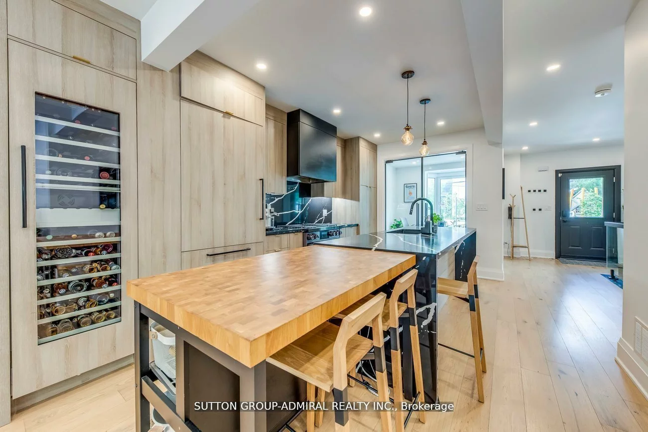 93, Soudan, Mount Pleasant West, Toronto