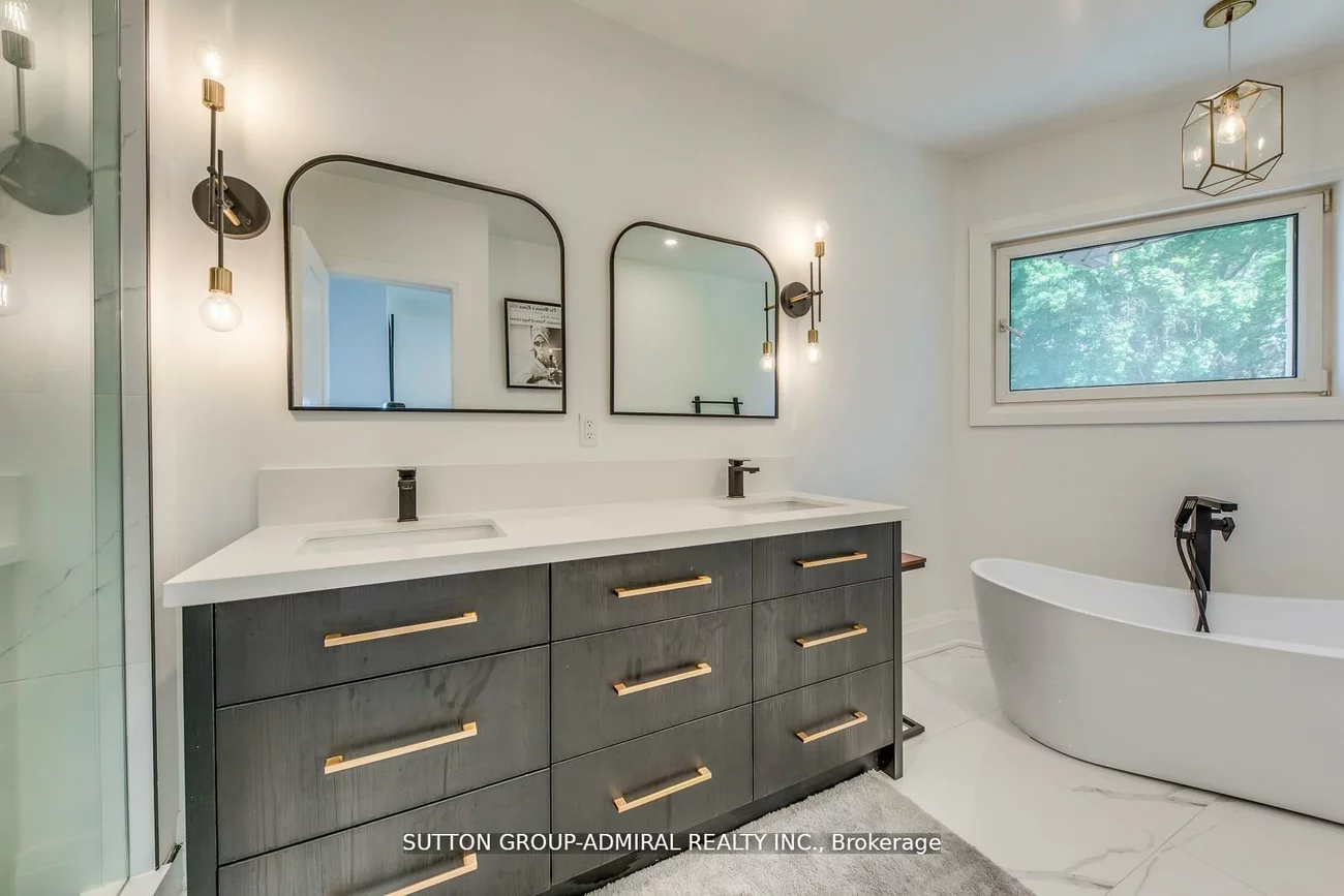 93, Soudan, Mount Pleasant West, Toronto