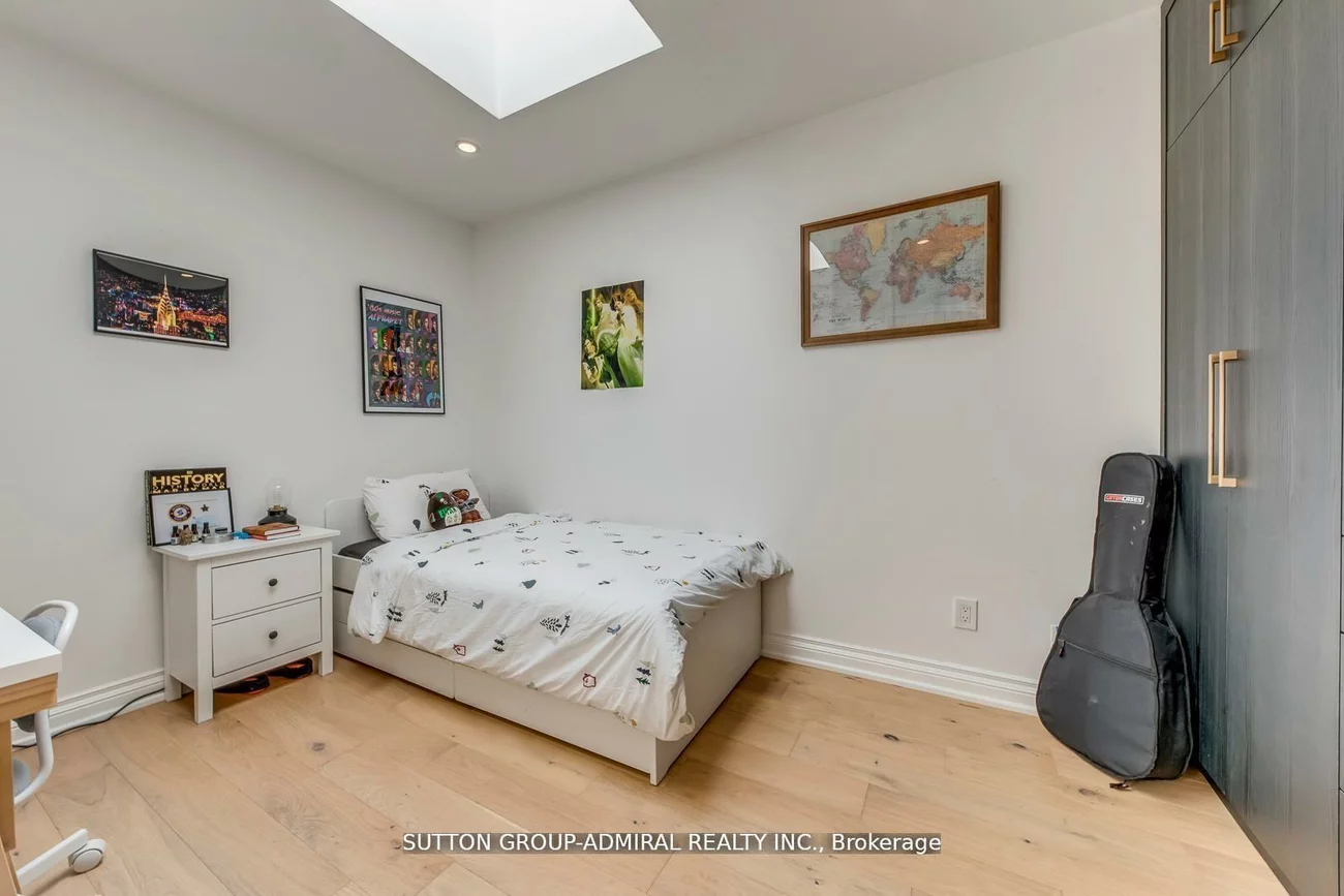 93, Soudan, Mount Pleasant West, Toronto
