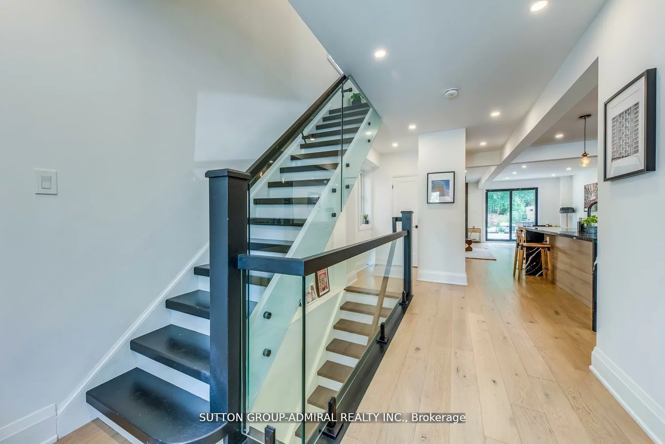 93, Soudan, Mount Pleasant West, Toronto