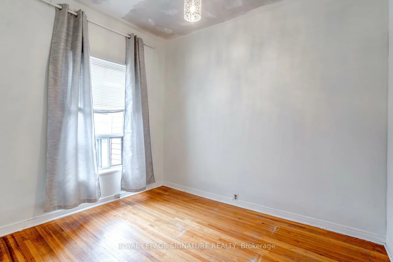66, Euclid, Trinity-Bellwoods, Toronto