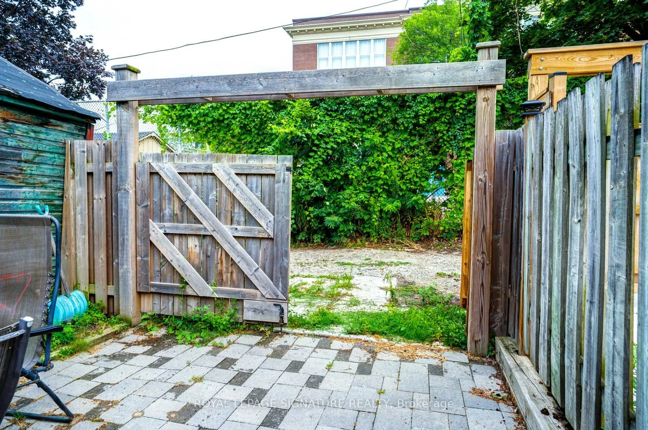 66, Euclid, Trinity-Bellwoods, Toronto