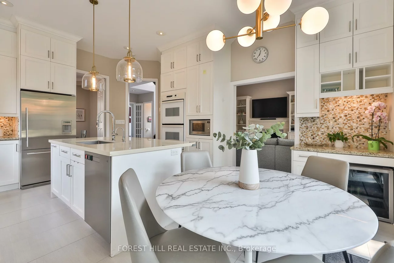 303, Joicey, Bedford Park-Nortown, Toronto