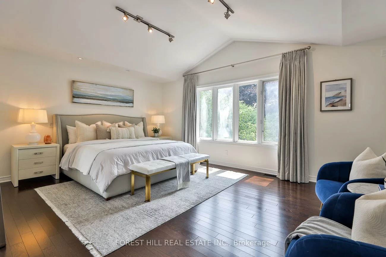 303, Joicey, Bedford Park-Nortown, Toronto