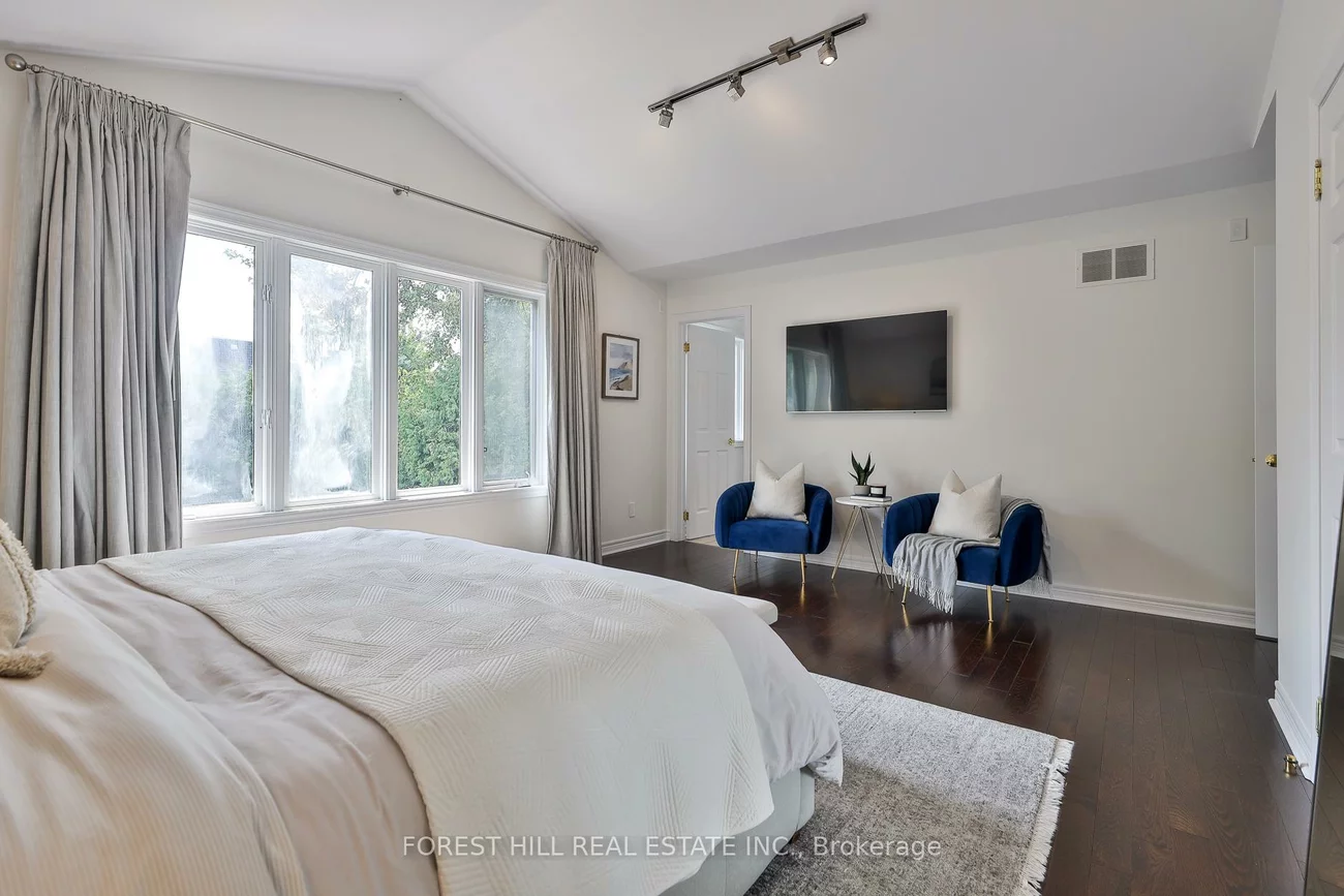 303, Joicey, Bedford Park-Nortown, Toronto