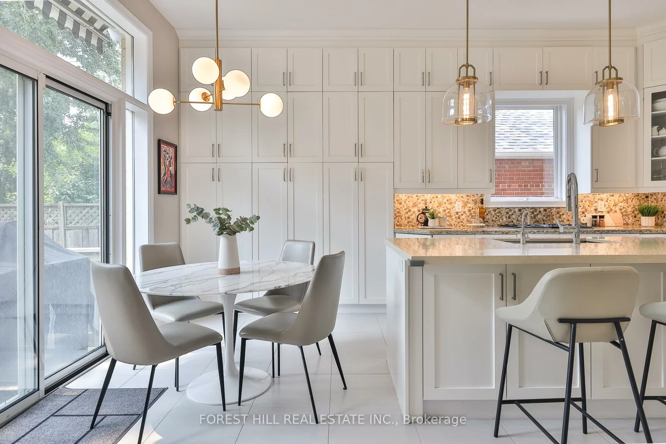 303, Joicey, Bedford Park-Nortown, Toronto