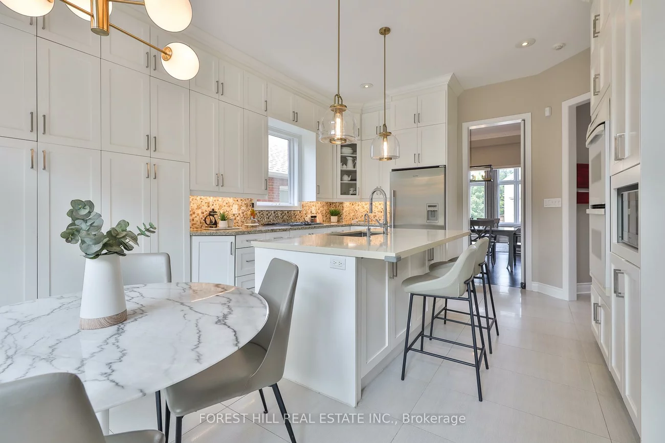 303, Joicey, Bedford Park-Nortown, Toronto