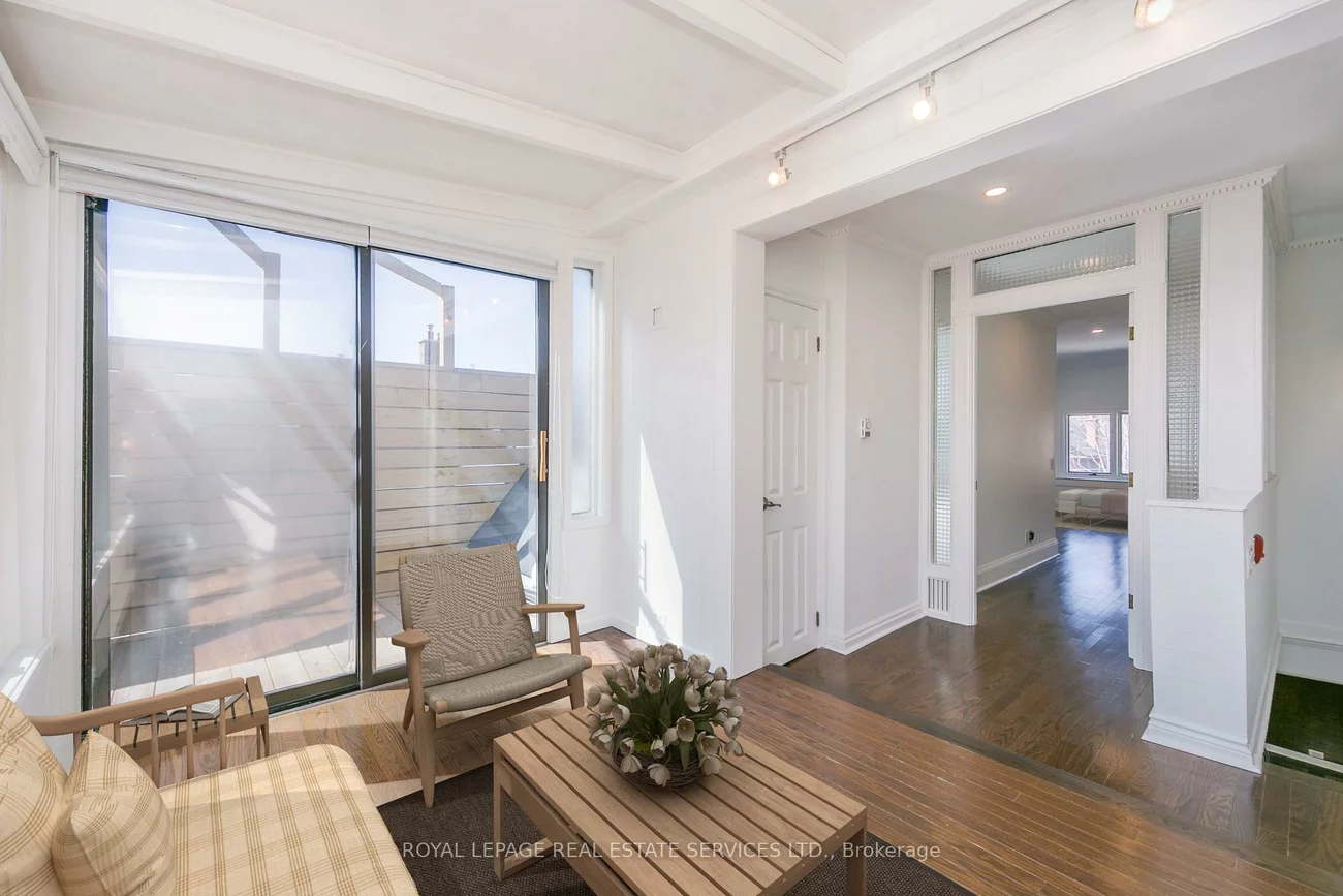 59, Dupont, Annex, Toronto