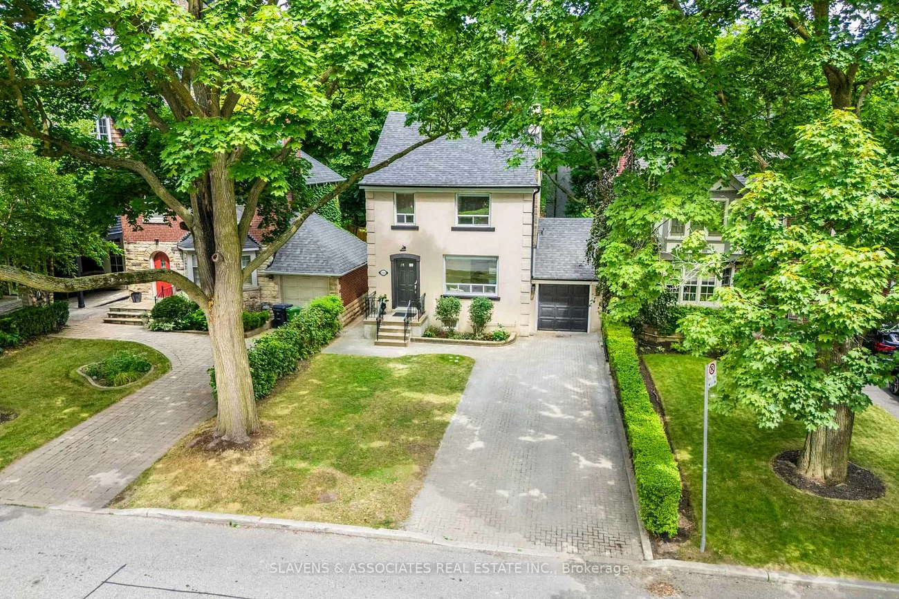 118, Whitmore, Forest Hill North, Toronto