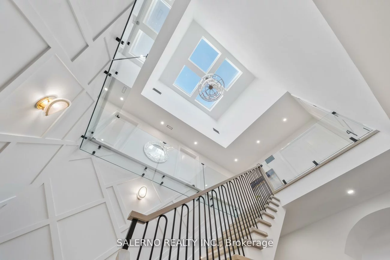63, Bannatyne, St. Andrew-Windfields, Toronto