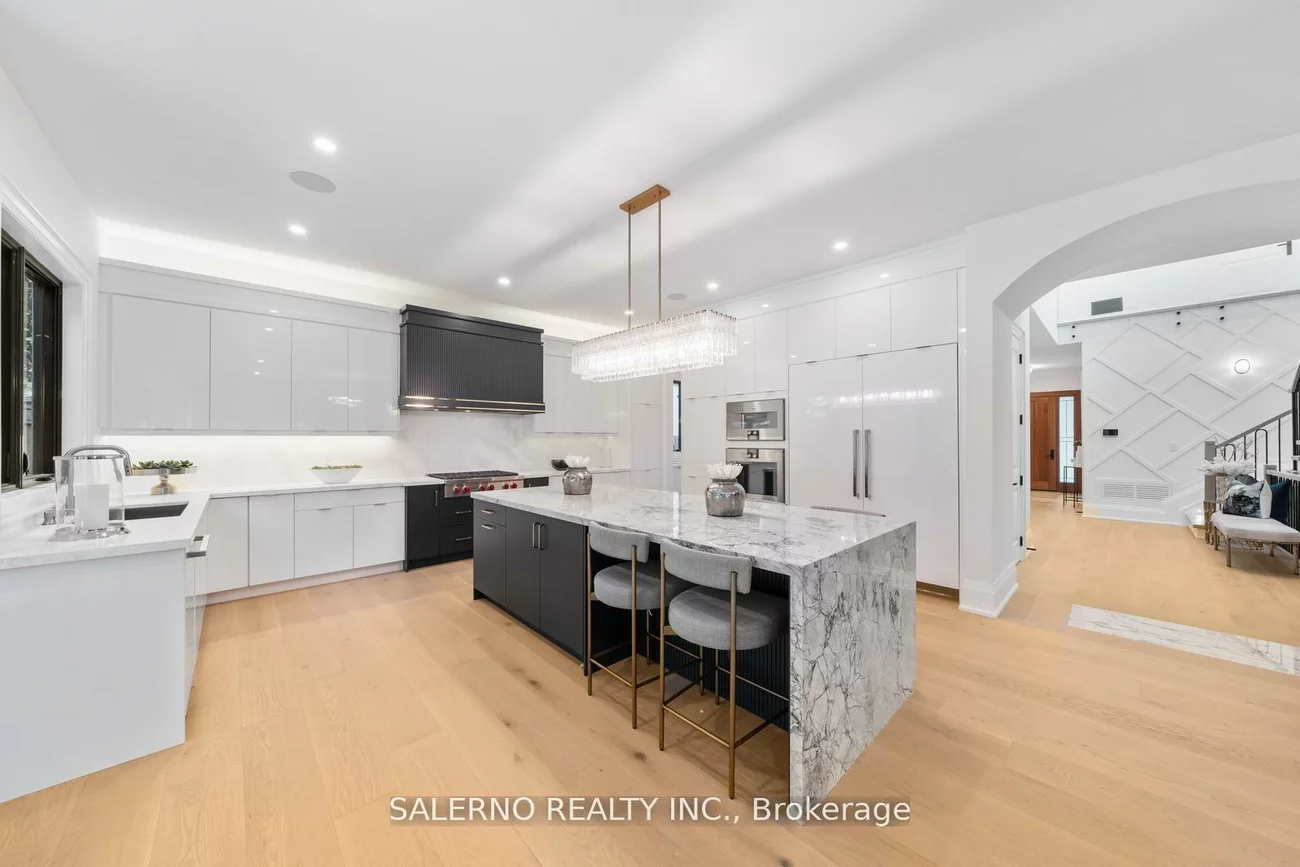 63, Bannatyne, St. Andrew-Windfields, Toronto