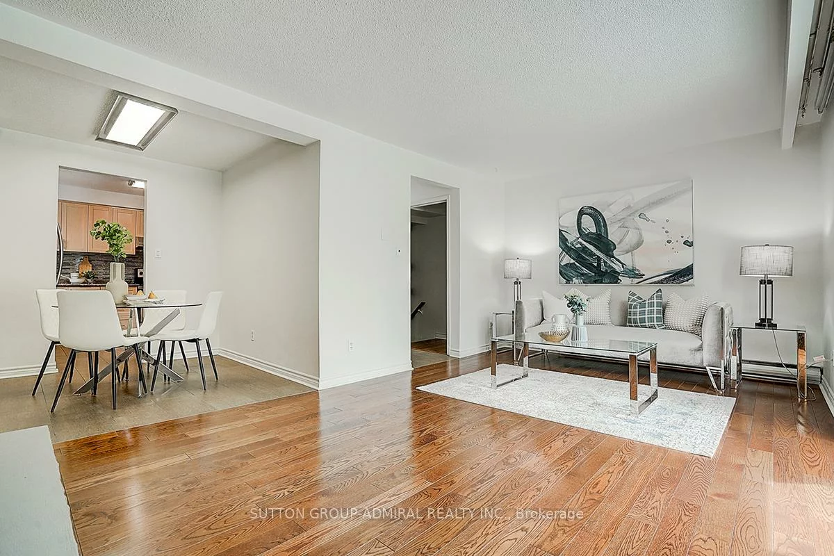 157, Angus, Don Valley Village, Toronto