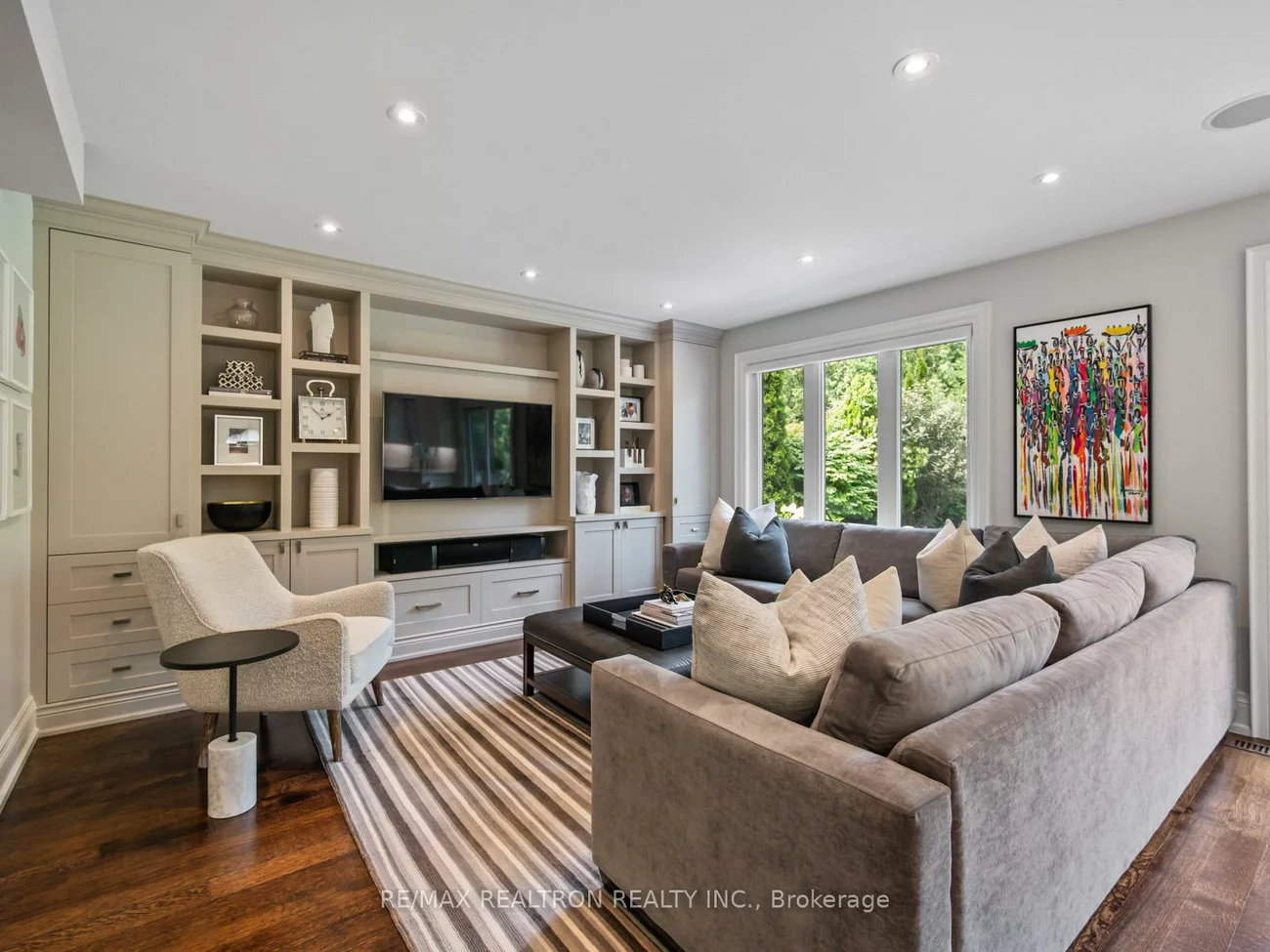 18, Corwin, Clanton Park, Toronto