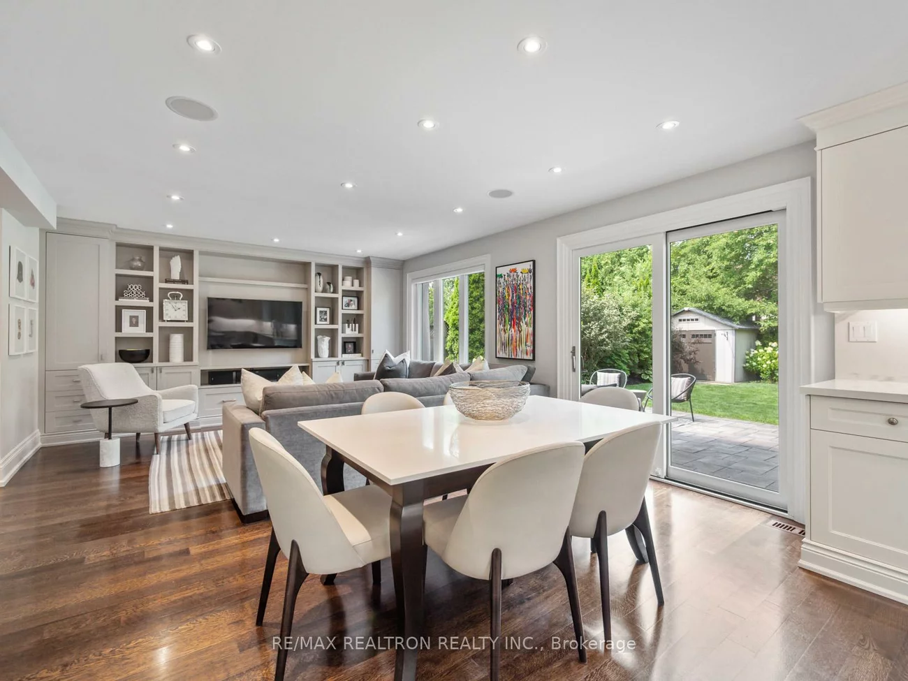 18, Corwin, Clanton Park, Toronto