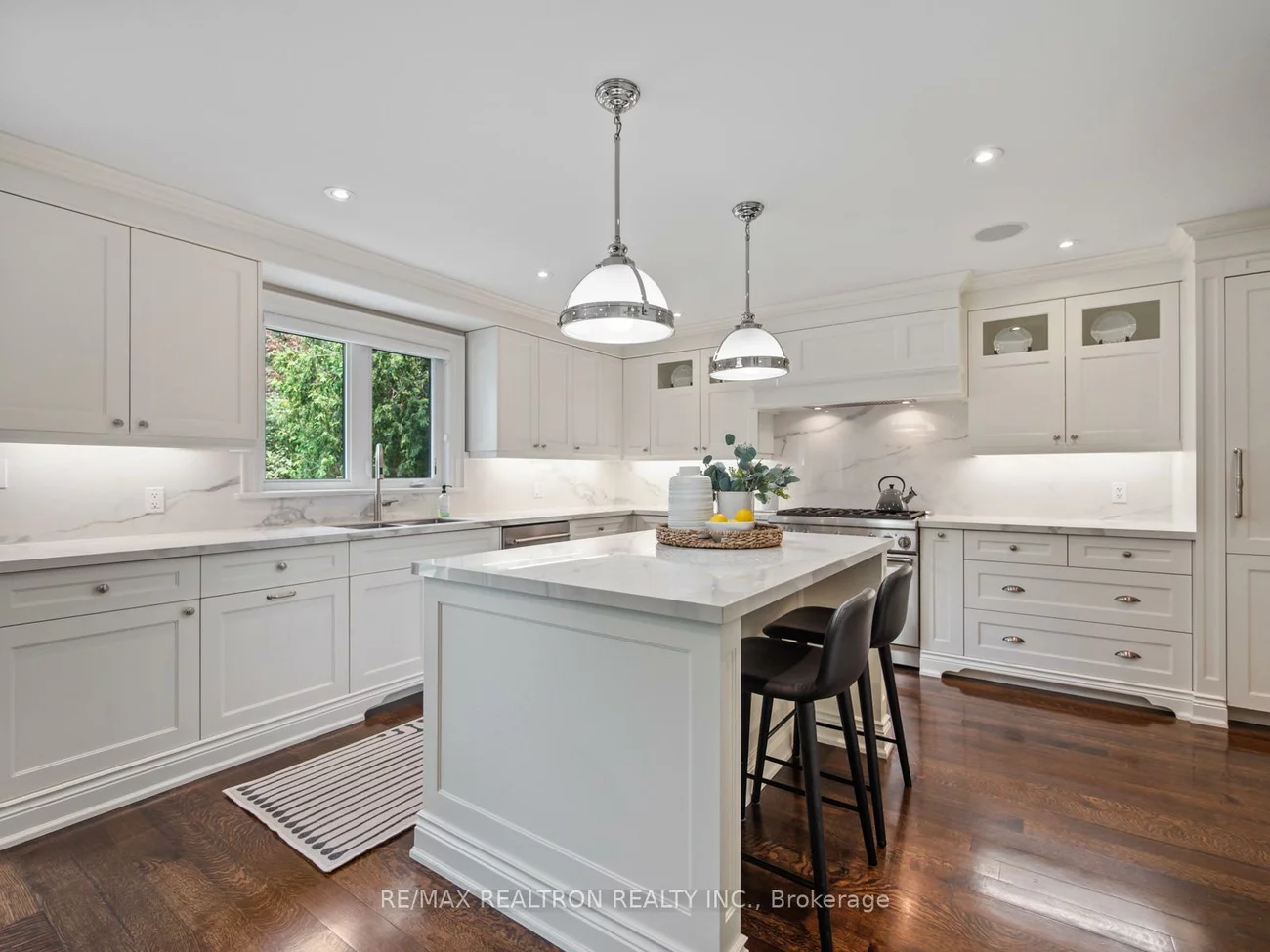 18, Corwin, Clanton Park, Toronto
