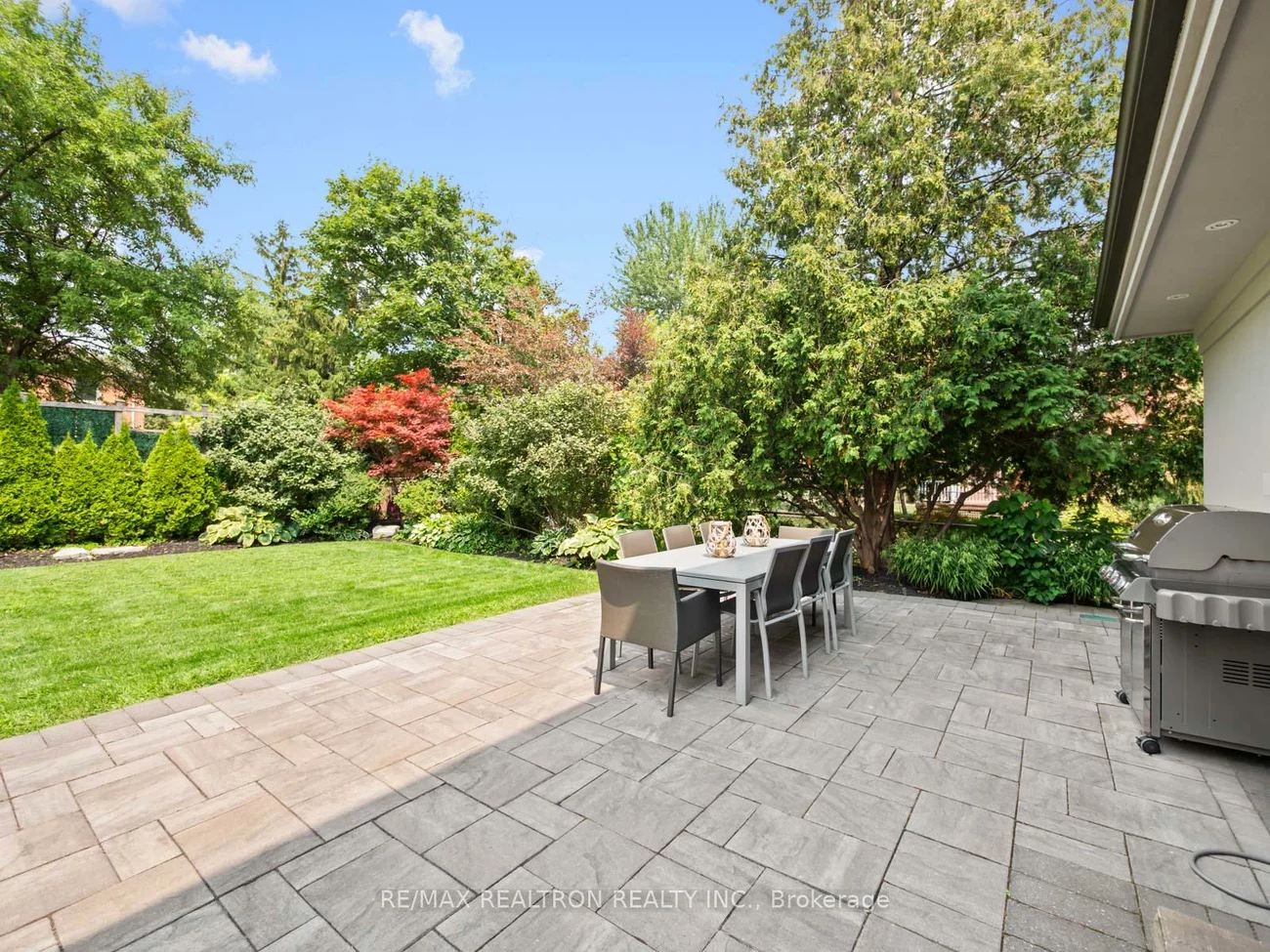 18, Corwin, Clanton Park, Toronto