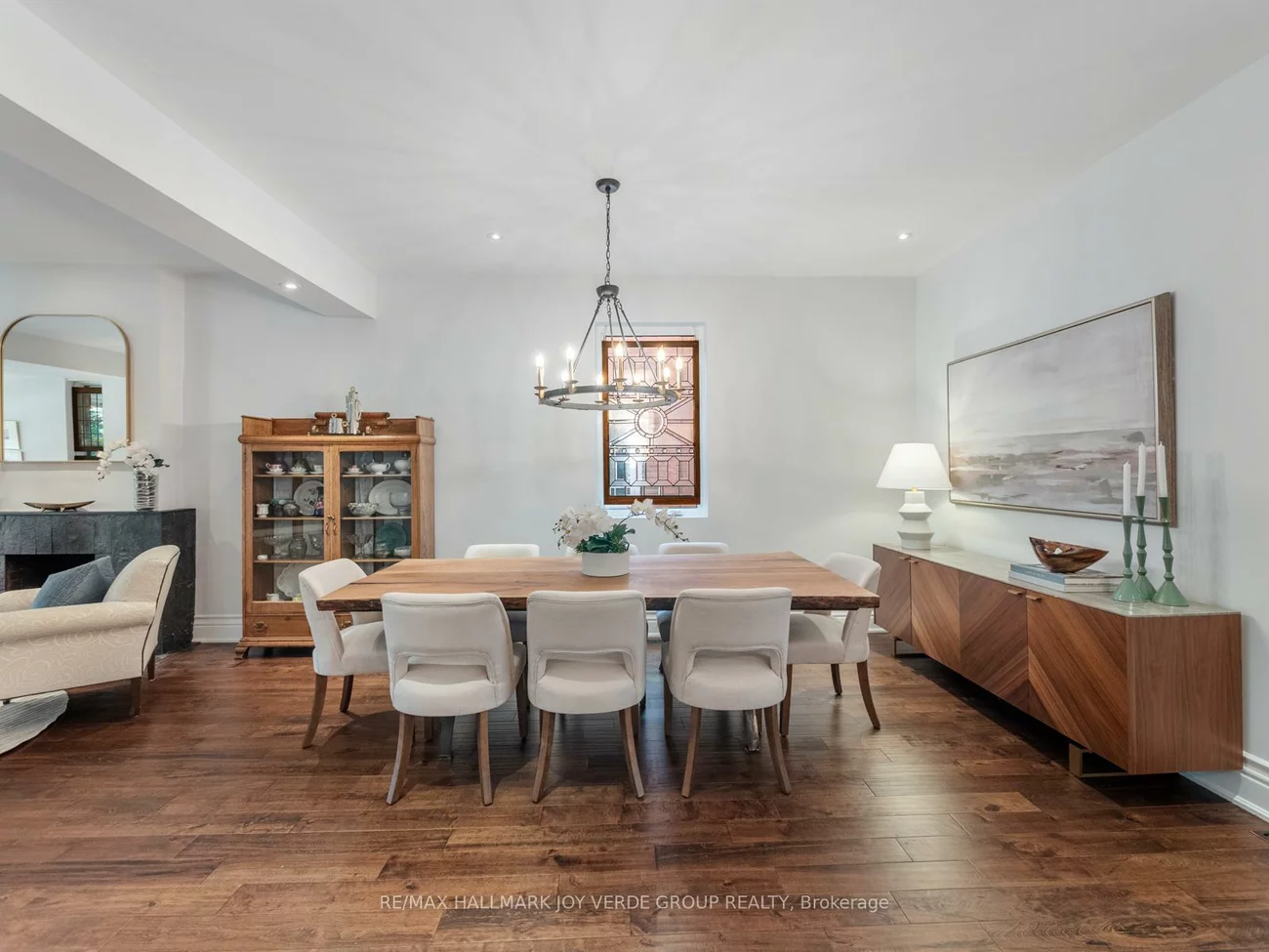 304, Keewatin, Mount Pleasant East, Toronto