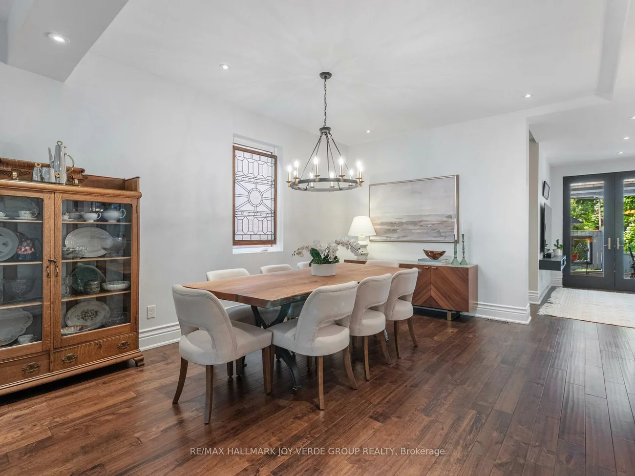 304, Keewatin, Mount Pleasant East, Toronto
