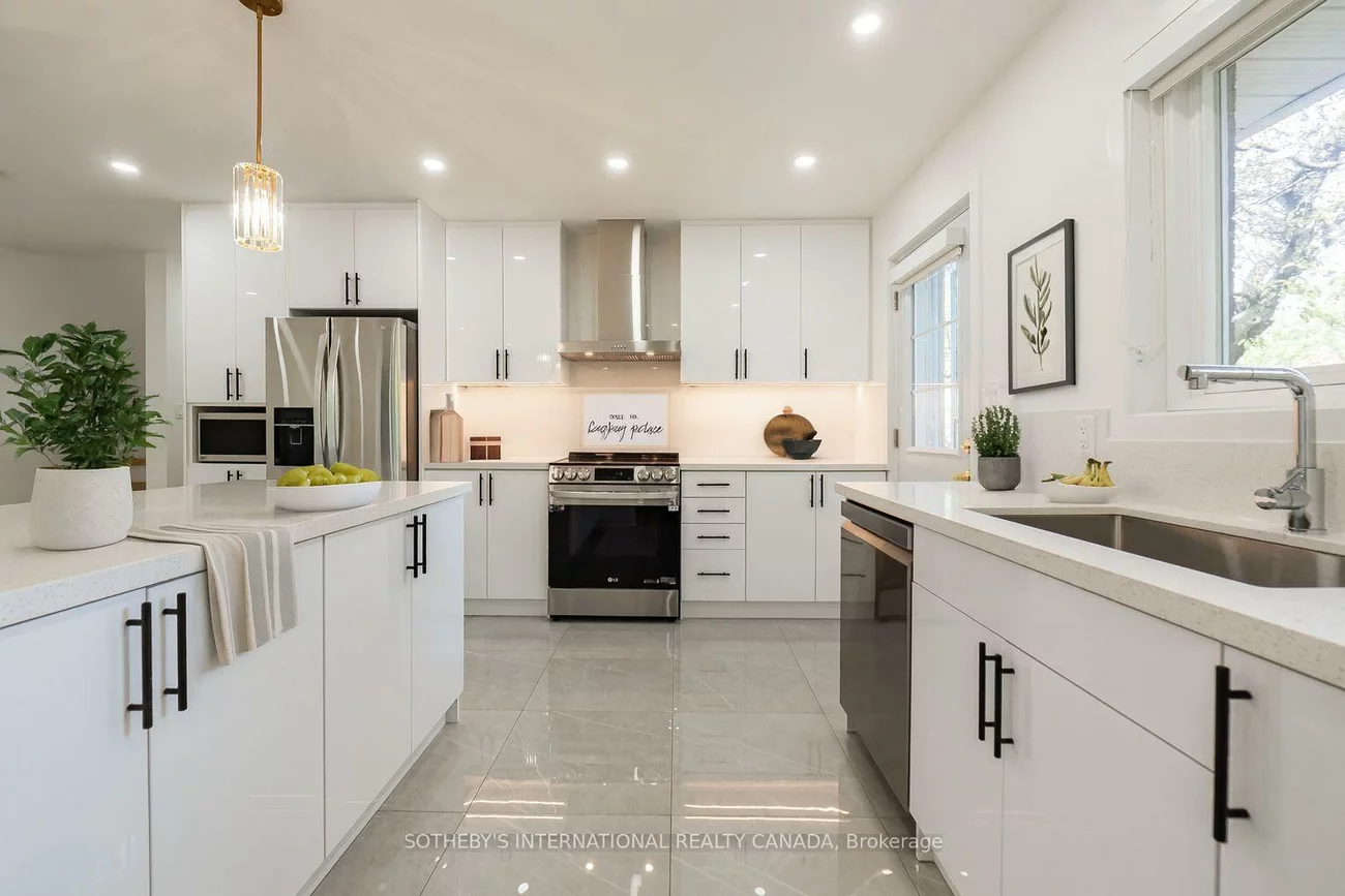 105, Baltray, Parkwoods-Donalda, Toronto