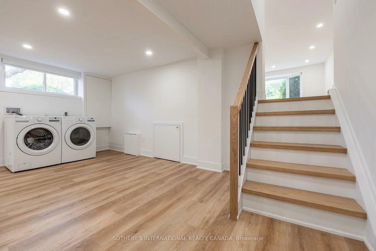 105, Baltray, Parkwoods-Donalda, Toronto