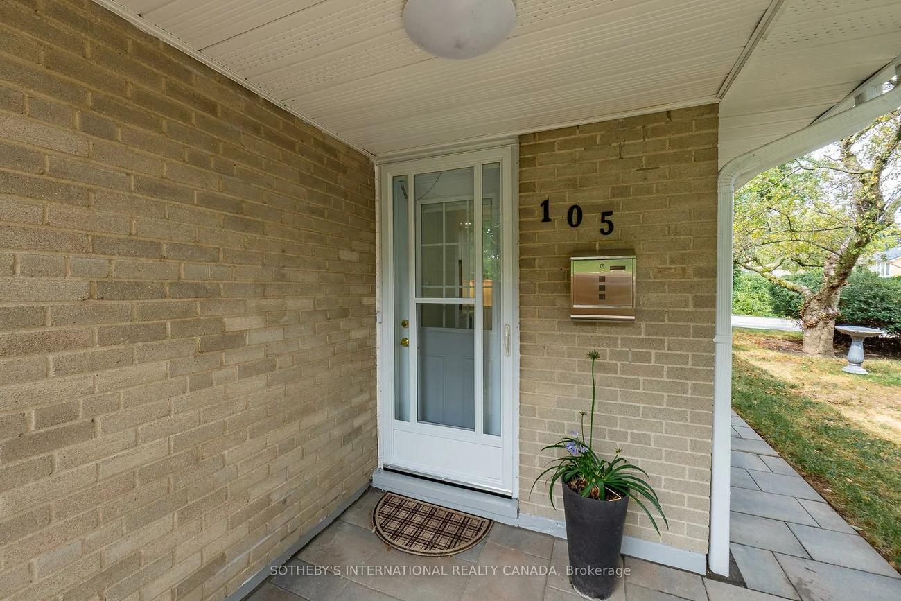 105, Baltray, Parkwoods-Donalda, Toronto