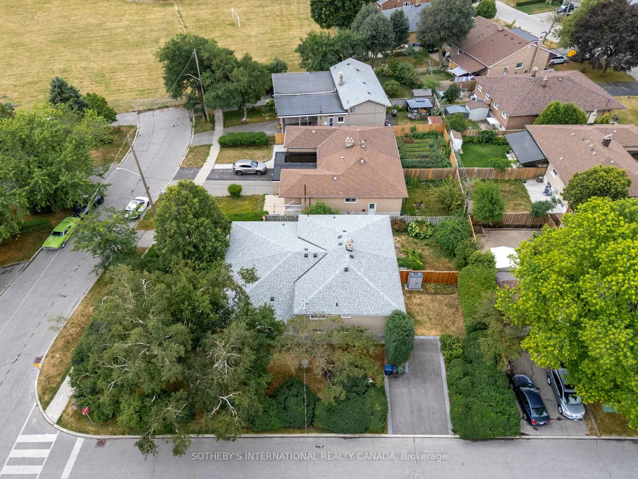 105, Baltray, Parkwoods-Donalda, Toronto