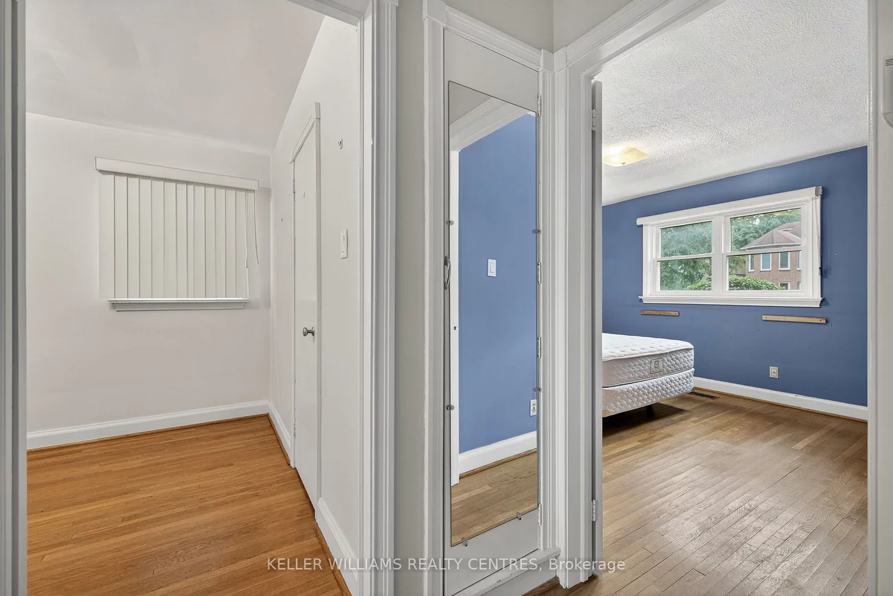 274, Elmwood, Willowdale East, Toronto