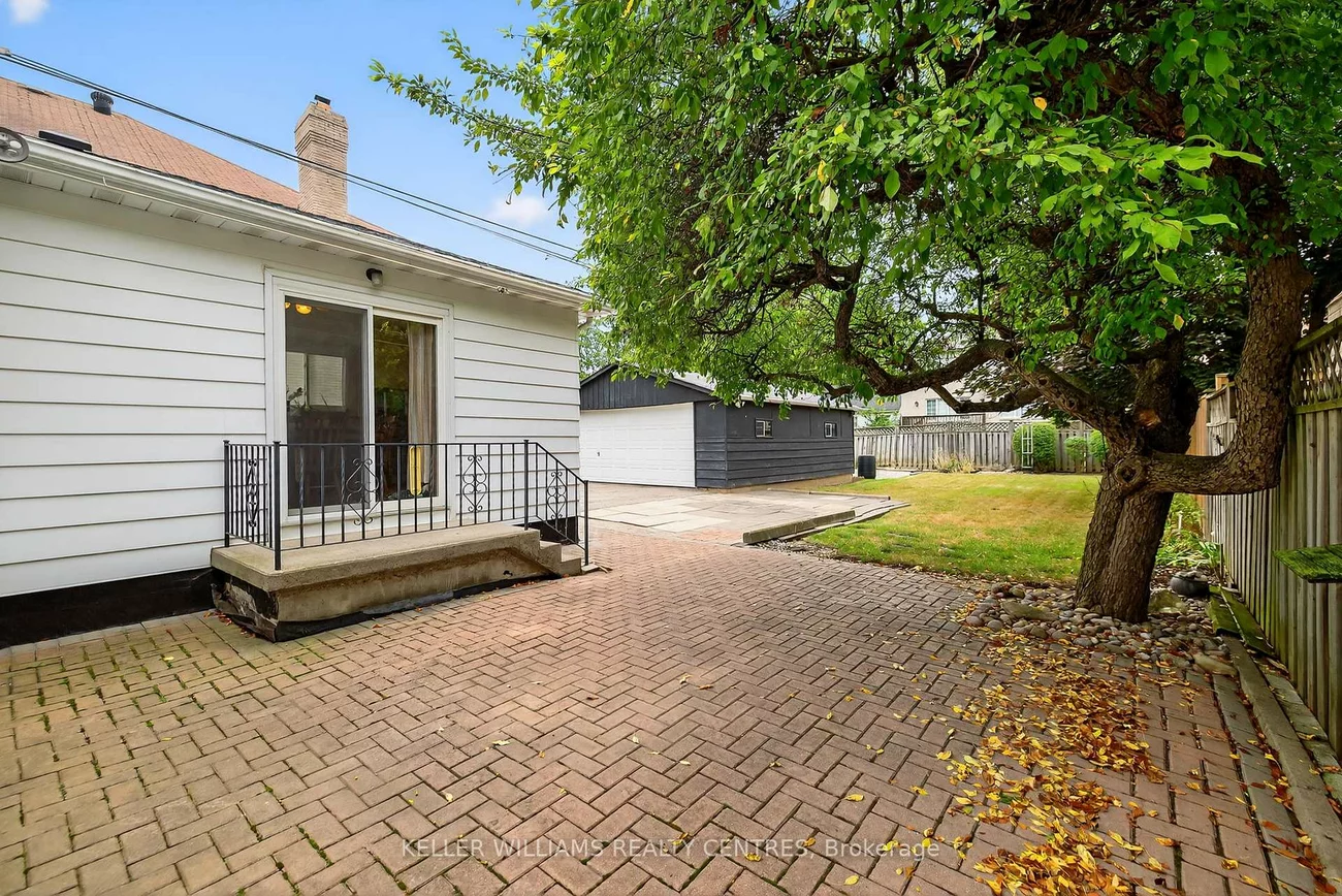 274, Elmwood, Willowdale East, Toronto