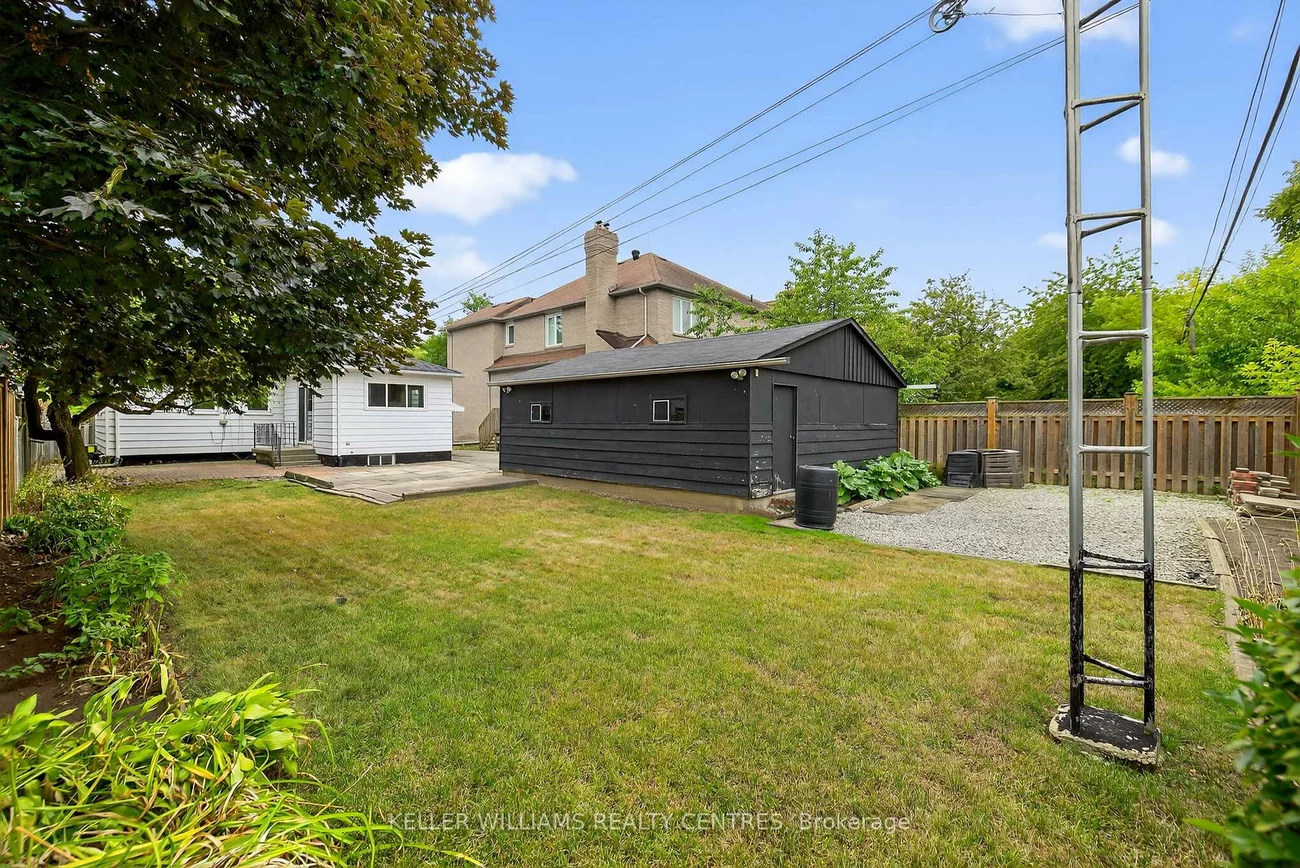 274, Elmwood, Willowdale East, Toronto