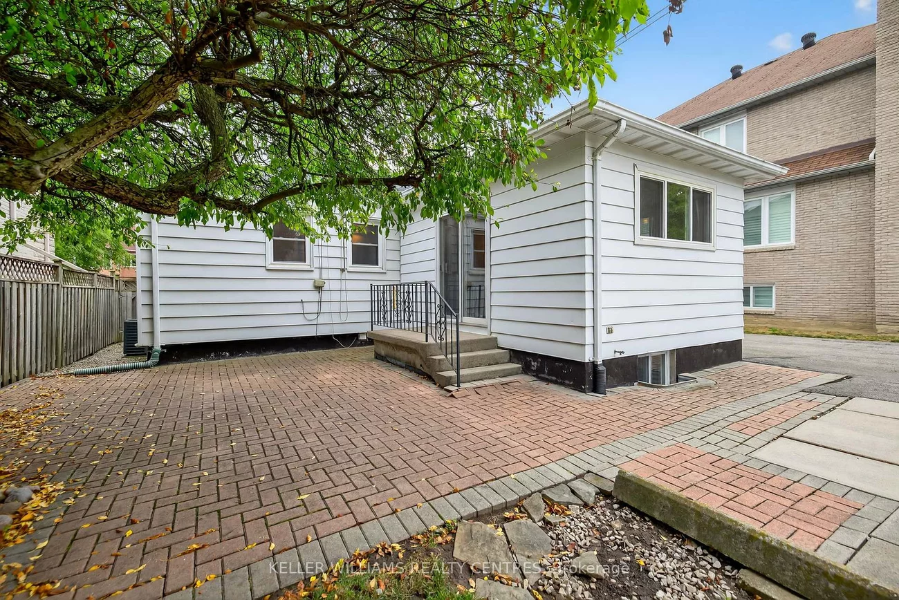 274, Elmwood, Willowdale East, Toronto