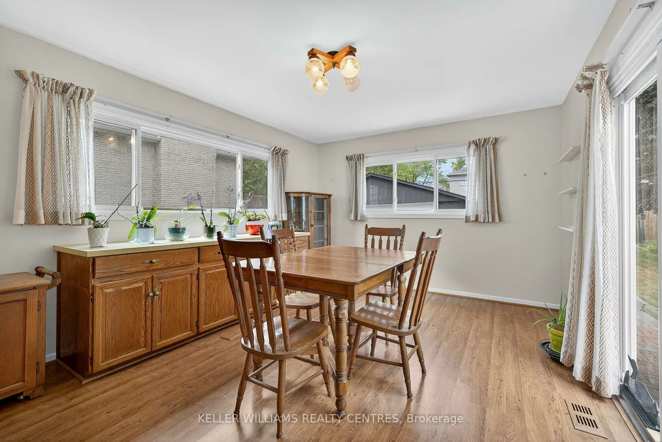 274, Elmwood, Willowdale East, Toronto