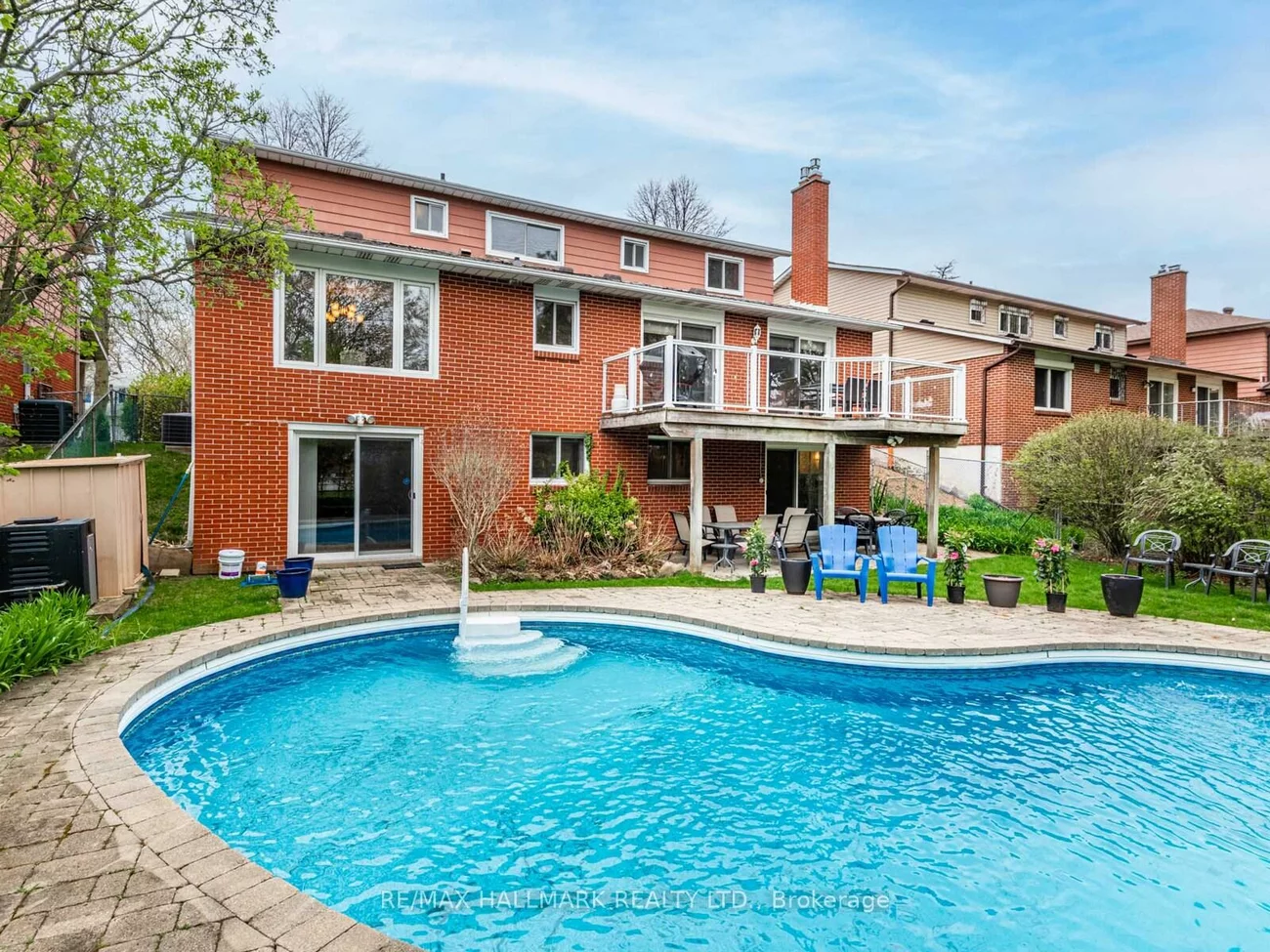 85, Ames, Banbury-Don Mills, Toronto