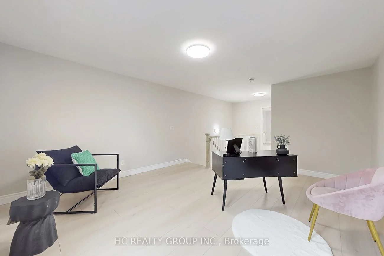 206B, Finch, Newtonbrook West, Toronto